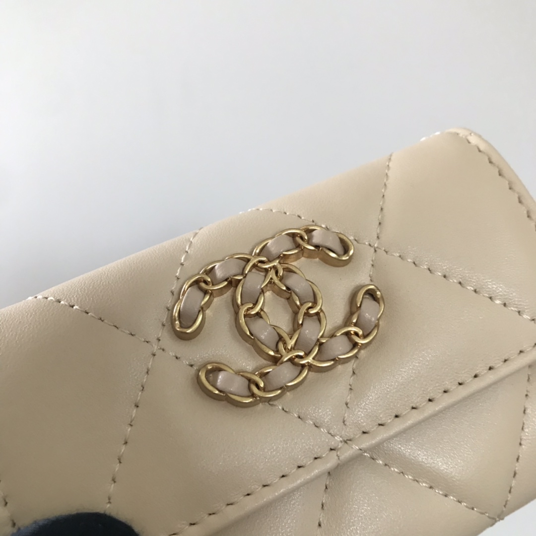 芸能人愛用Chanel シャネル 実物の写真 N品スーパーコピー財布代引き対応国内発送後払い安全必ず届く優良サイト